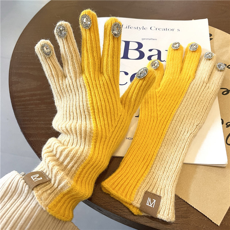 Wholesale Design Color Block Knitted Rhinestone Warm Gloves